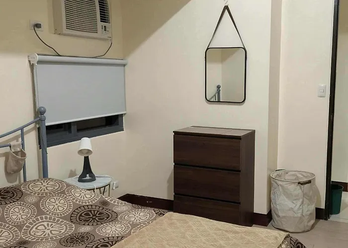 Azure Staycation By Mamansag Apartment *